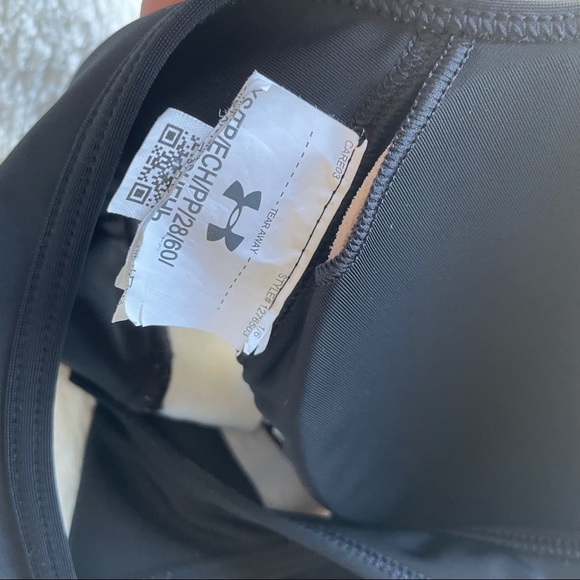 Under Armour mid support sports bra XS - Picture 5 of 5